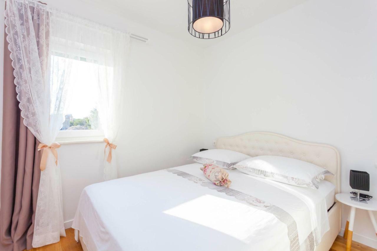 Apartment Frane มาคาร์สกา ภายนอก รูปภาพ